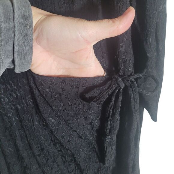 Endless Knot Art Jacquard Asymmetrical Tunic Blouse Women's M/L Black Artsy Boho - Picture 5 of 10